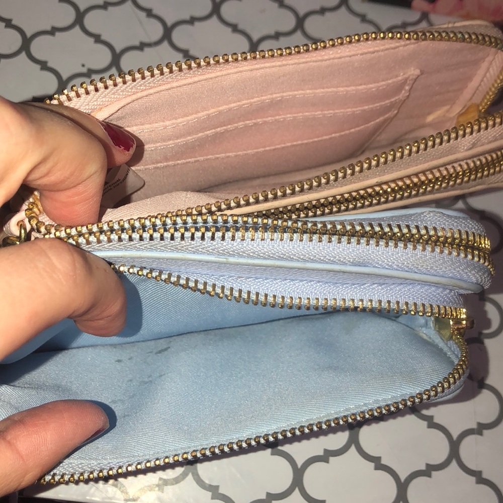 2 wristlets. - Picture 2 of 3